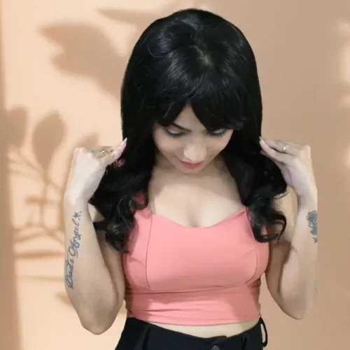 The Pros and Cons of Human Hair vs. Synthetic Extensions